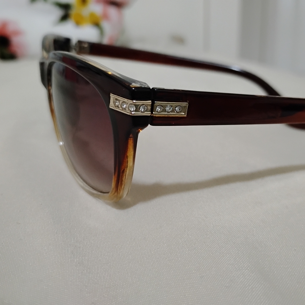 Piranha Stylish Brown Gradient Sunglasses - Picture 4 of 5